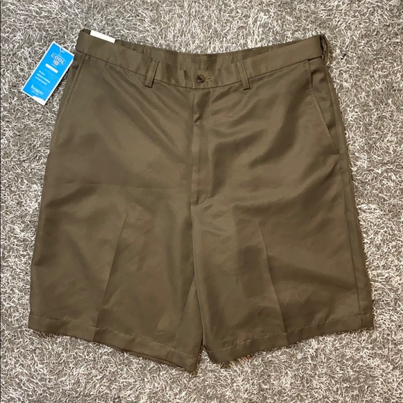 Haggar Other - 🏝 Haggar men’s performance cool shorts sz 36 🏝